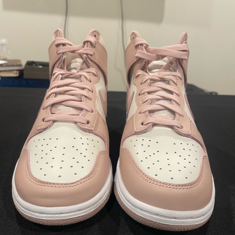 Nike high top dunks